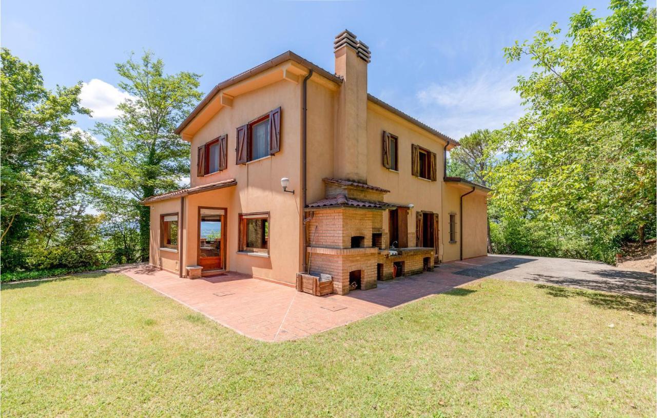 Nice Home In San Giustino Pg Zewnętrze zdjęcie